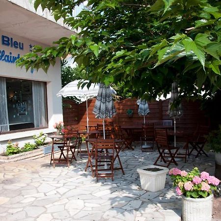 Le Pavillon Bleu Hotel Restaurant Royan Exterior foto